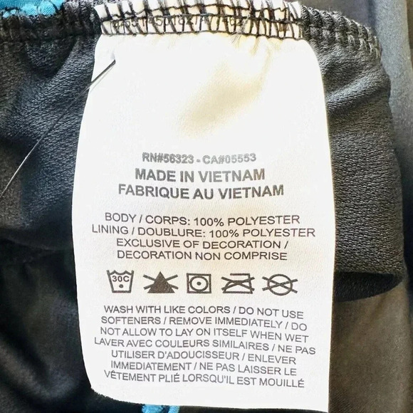 NWT NIKE Women Mid Rise Drawstring Built-in-Underwear Black Shorts Plus Size 2X - Picture 4 of 5